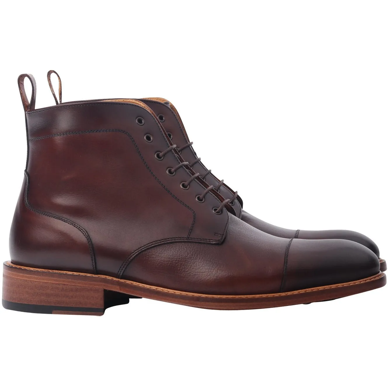 The Legend Boot in Caoba