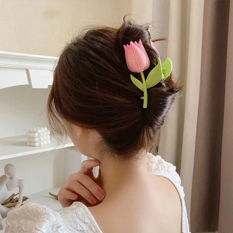 Tulip Shaped Hair Claw