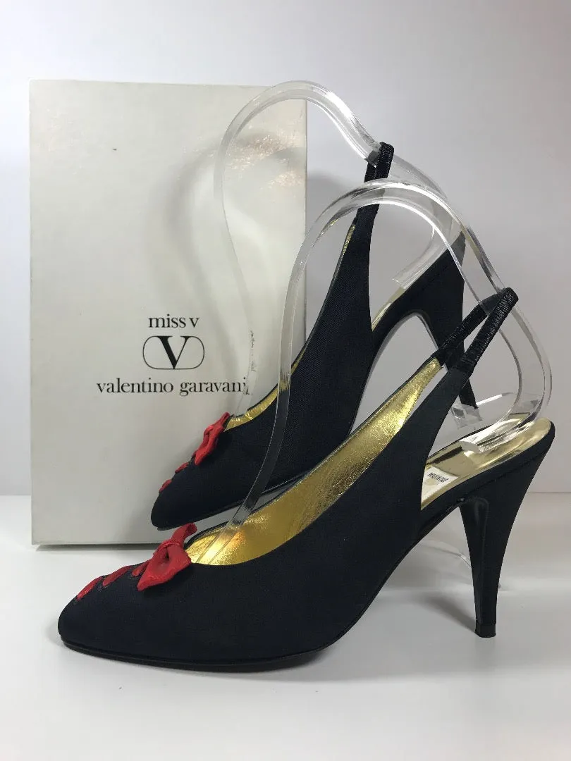 VALENTINO Garavani Circa 1990s Miss V Black Silk, Red Bow Size 6