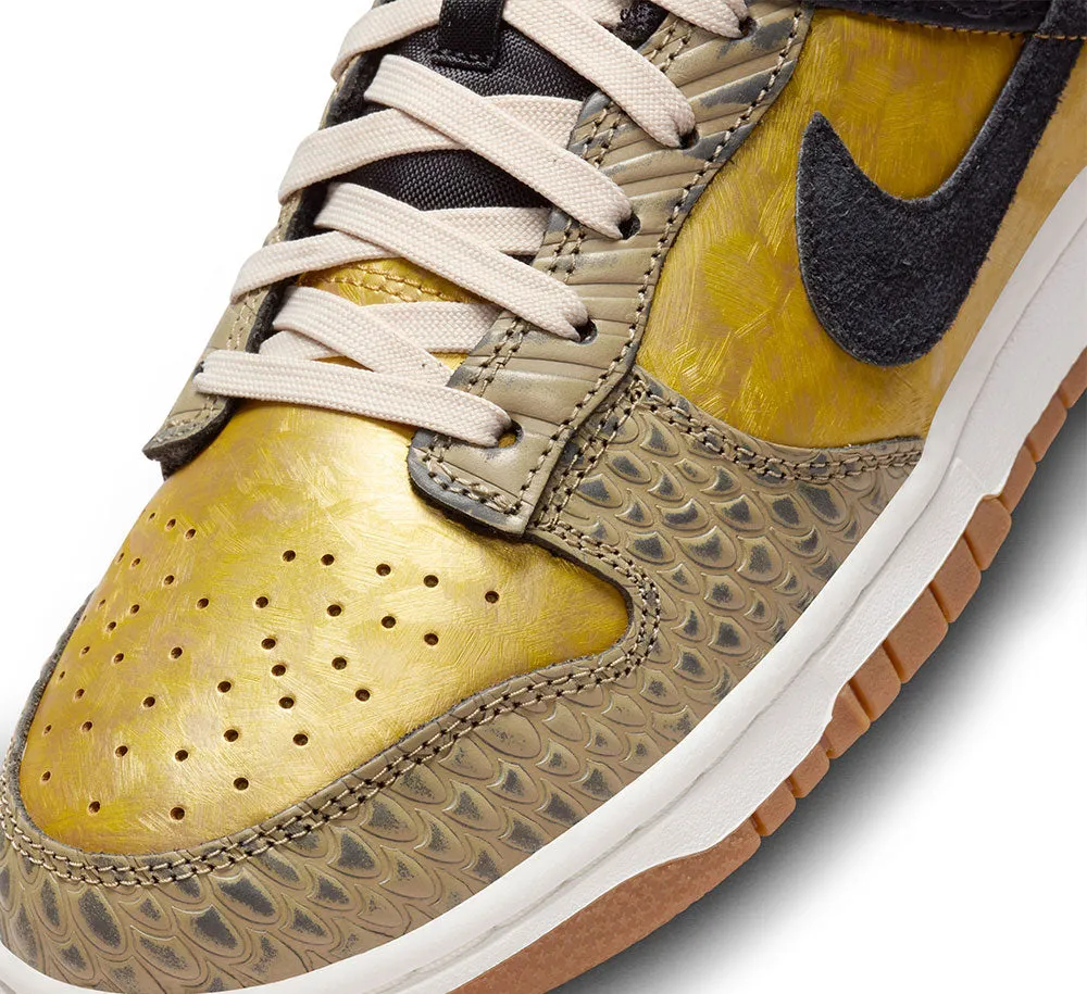 WOMEN'S NIKE DUNK LOW PRM